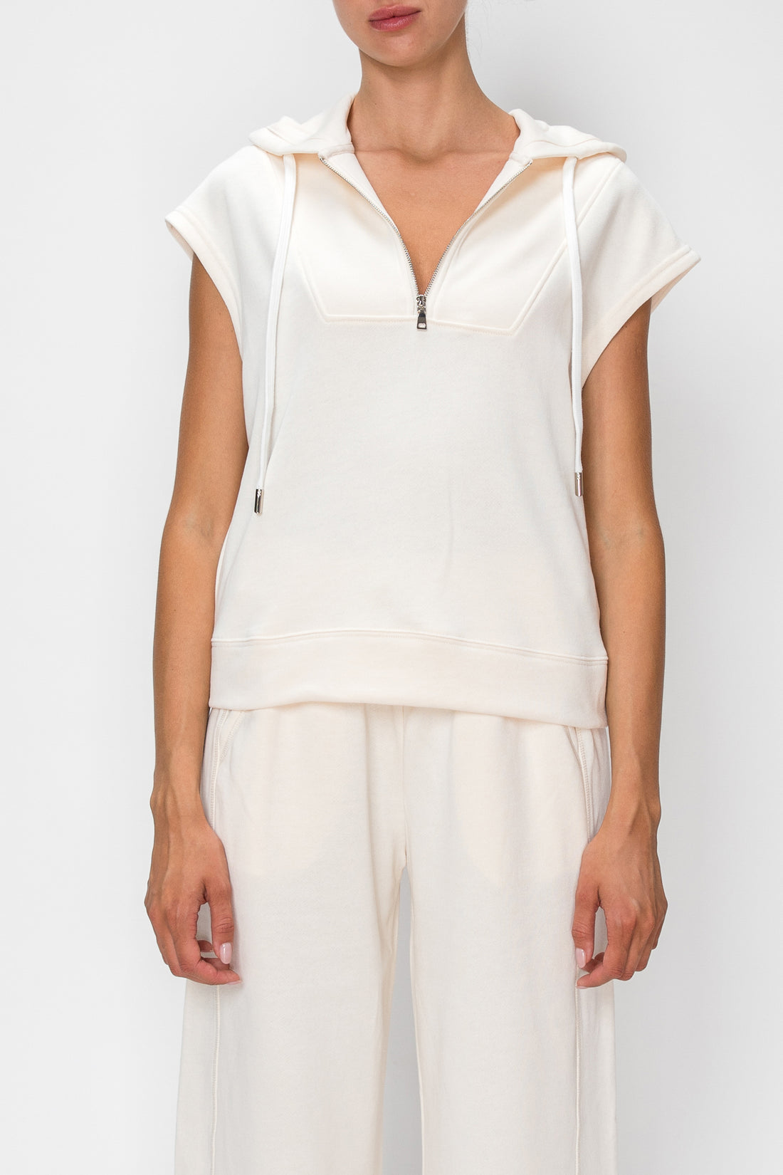 Quarter Zip Hoodie Vest- Cream (Pack XS-S-M-L 1-2-2-1)
