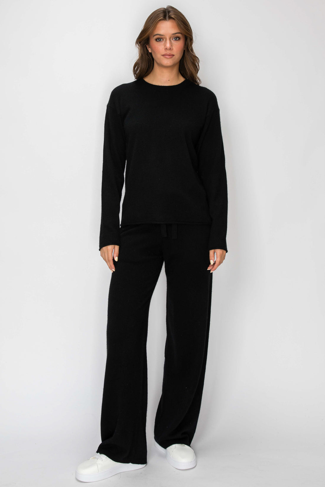 T1233 Cloudmere Raw Edge Pullover - Black