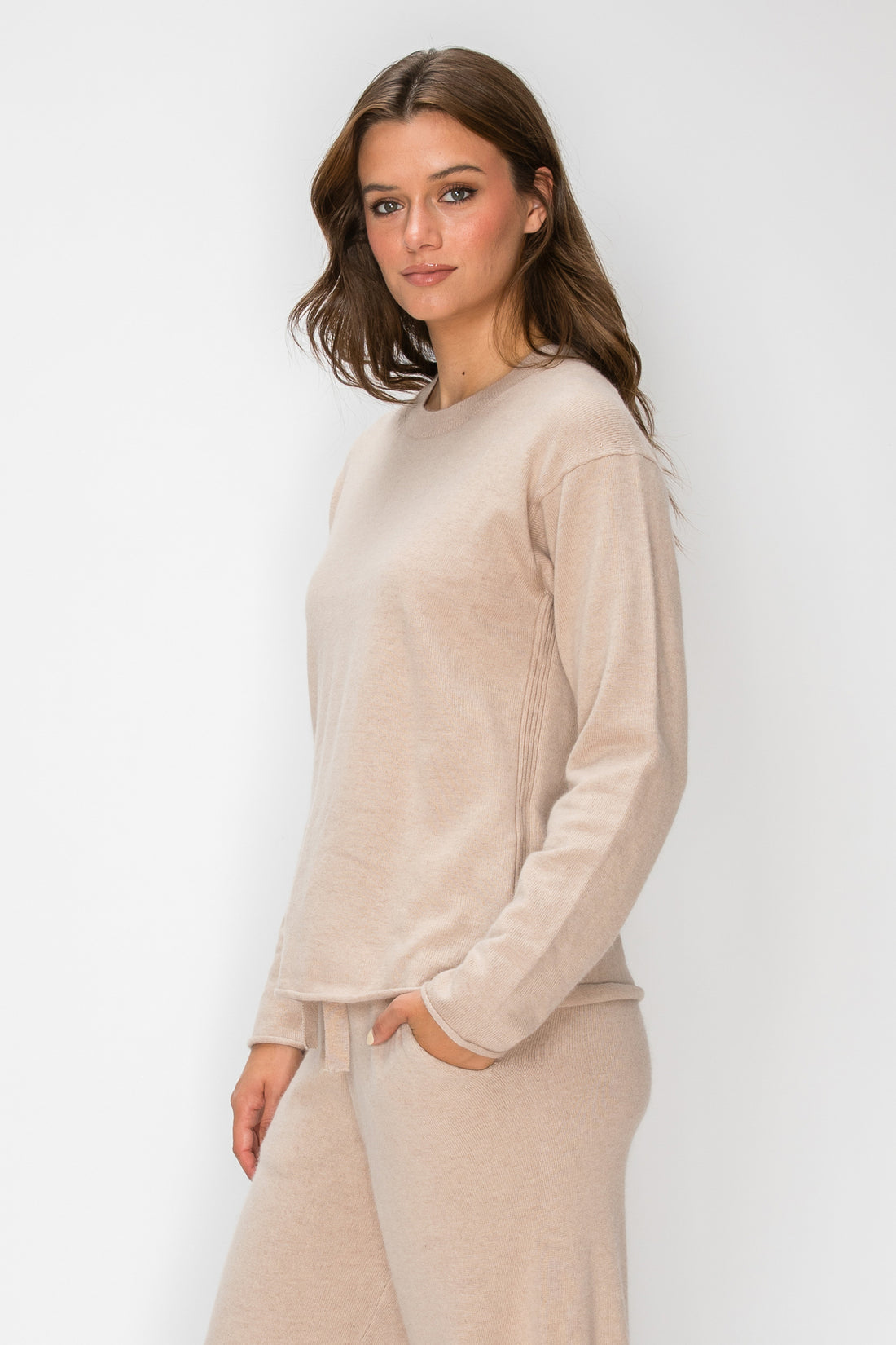 T1233 Cloudmere Raw Edge Pullover - Oat Melange