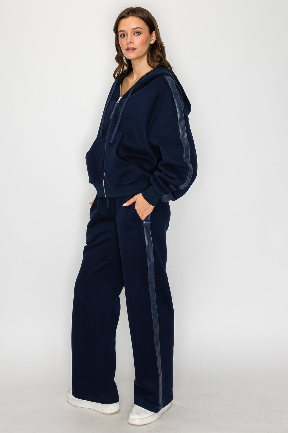 Glide Zip Hoodie-Navy